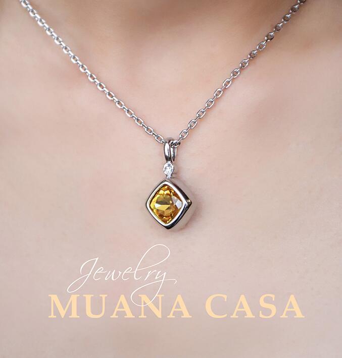 Interchangeable diamond collarbone necklace