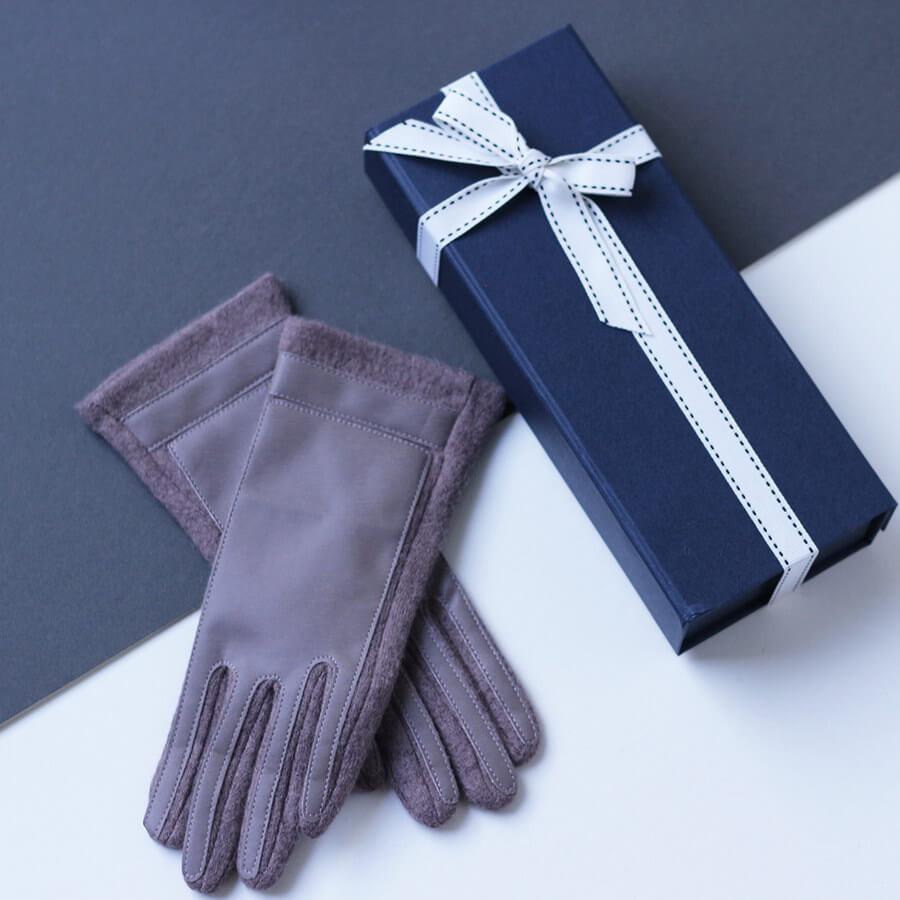 Merino Wool Gloves With Faux Leather Finish